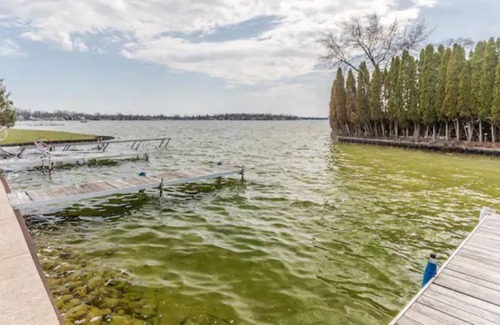 Waterford House | Cass Lake Home w Jet ski hoist, dock & water toys
