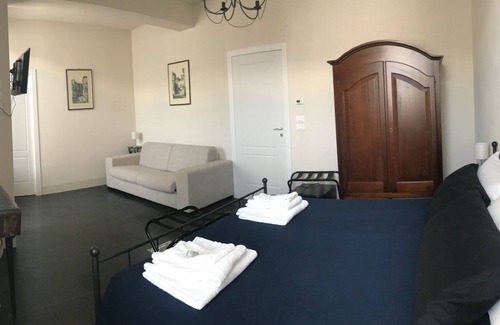 Nizza di Sicilia Bed & Breakfast | Castello D'Alcontres b & b