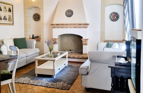 Montalcino Hotel | Castello di Velona Resort Thermal SPA & Winery