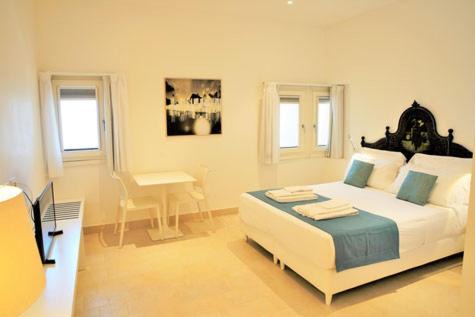 Portopalo di Capo Passero Hotel | Castello Tafuri