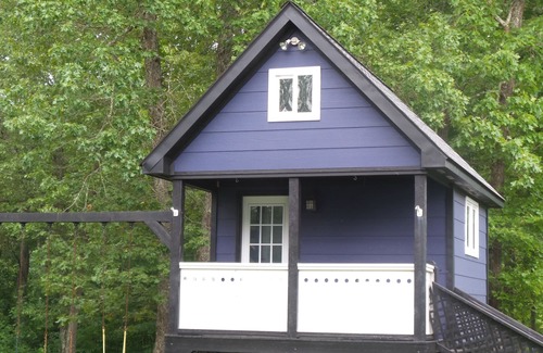 Big Spring Apartment | Castle Hill Haven Studio Suite & Cottage by KY sites/Eclipse/Glendale/caves