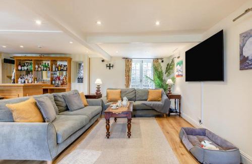 Nether Stowey House | Castle of Comfort