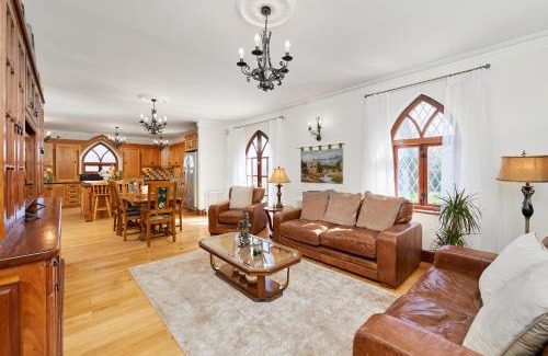 Rochfortbridge Villa | Castlelost Belfry