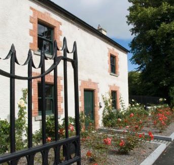 Celbridge House | Castletown Gate House