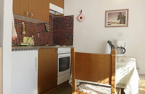 Taesch Apartment | Castor und Pollux by Interhome