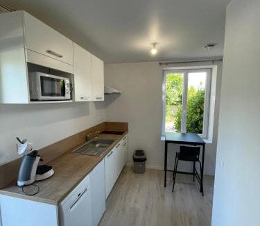Castres Apartment | Castres maisonnette proche du centre ville, parking et jardin