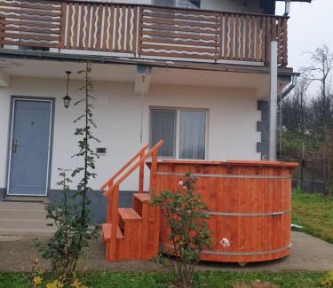 Horezu House | Casuta din Gradina