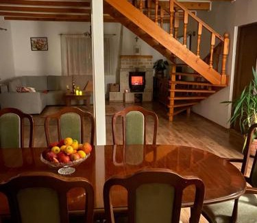 Riu de Mori House | Casuta-Lacului