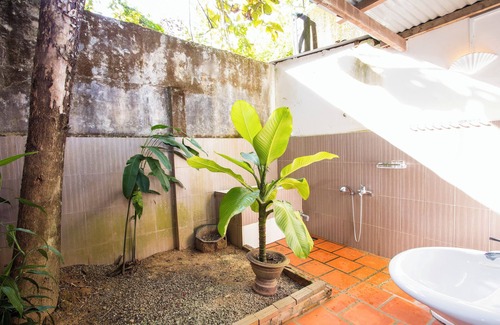Quan Tom House | Cat Tien Farm Stay