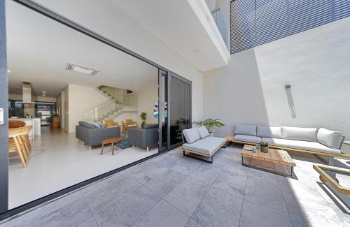 Malmok House | Catalina Residence Apt 3 - L.G. Smith Boulevard 546-J