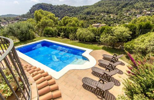 Torrelles de Llobregat Villa | Catalunya Casas Spacious, Sublime Villa just 15km to Barcelona!