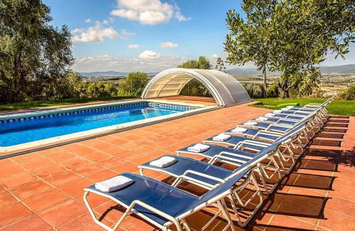 Les Masuques Villa | Catalunya Casas Country Chateau for 22 persons - close to Sitges!