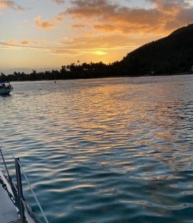 French Polynesia Boat Rental | Catamaran Amaya - séjour insolite sur le lagon de Moorea