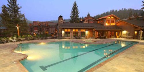 Truckee Apartment | Catamount Lodge 201B by East West Hospitality