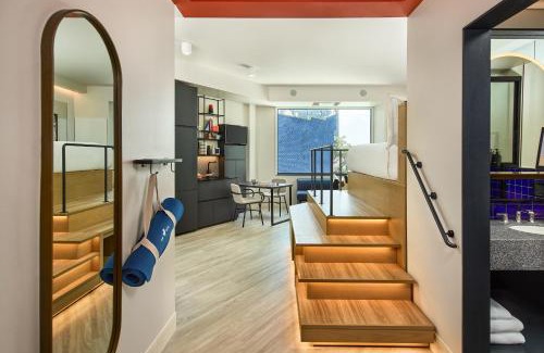 Cole Hotel | Catbird Hotel