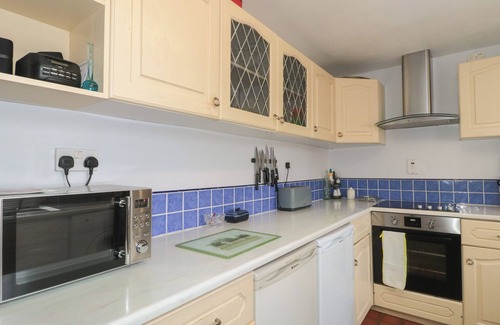 Cheddar Cottage | Cathay House