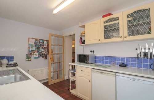 Cheddar Cottage | Cathay House