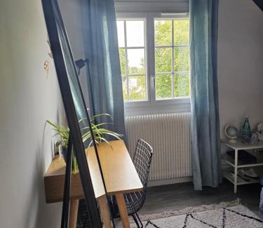 Gif-sur-Yvette Bed & Breakfast | Cati's greenhouse - chambre d'hôtes cosy et calme à 700m du RER B