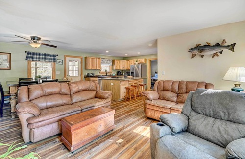 Hannacroix House | Catskills Getaway w/Hot Tub on 45 Acres!