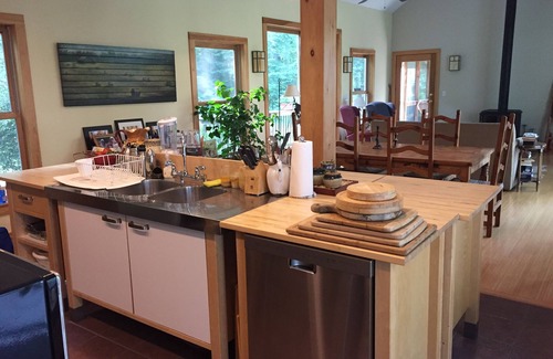 Hannacroix House | Catskills Region Private Preserve Getaway In The Holler