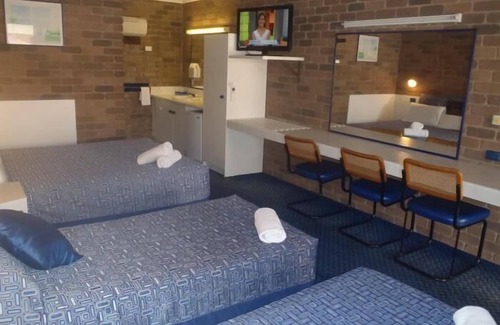 Richmond Hill Hotel | Cattleman's Rest Motor Inn