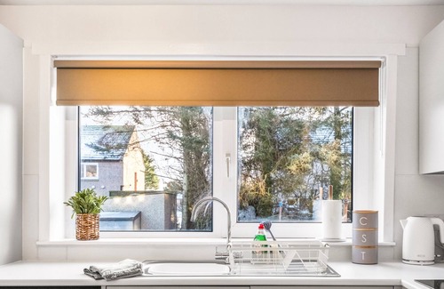 Peterhead Apartment | Catto Stay - SJA Stays - Modern 2 Bed Apartment