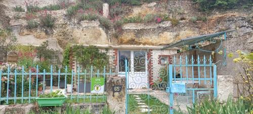 Lunay House | Cave du Coteau 2