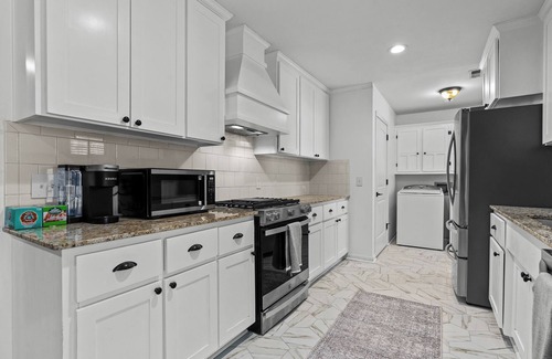 Bentonville - Fayetteville House | Cave Springs Country Home Close to Everything NWA Has to Offer