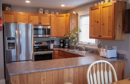 Cavendish House | Cavendish Beach Cottage - close to beaches, attractions and restaurants