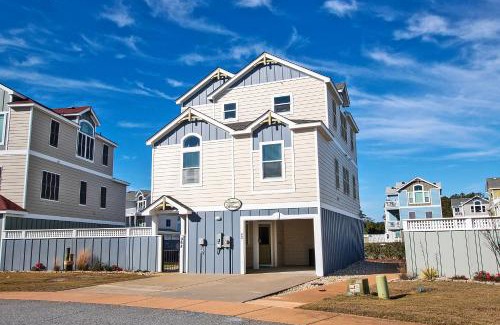 Whalehead Beach House | CB51, OBXcape- Oceanside, Hot Tub, Community Pool