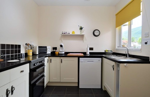 Rashfield Apartment | Cedar Cottage at Rashfield nr Dunoon-sleeps up to 6-Pet Friendly(1 max)