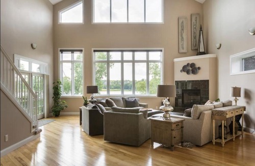 Excelsior House | Cedar House Retreat