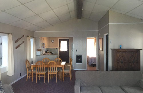 Prudenville Cottage | Cedar Oaks Lakeside Resort - Houghton Lake - Formally Ohana/Riviera Resort.