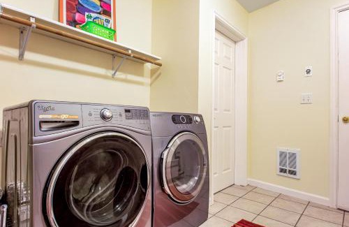 Stanwood Apartment | Cedars Hideaway