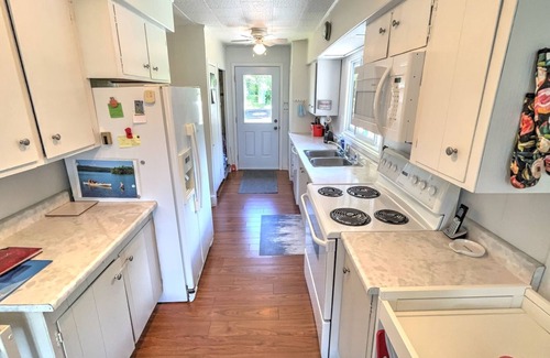 Rideau Lakes House | Cedars- Westport Ontario