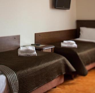 Cedry Wielkie Bed & Breakfast | Cedrowy Dworek