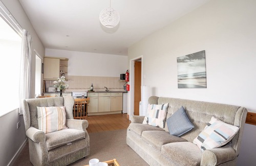 Llanengan Cottage | CEIRIAD - 9 TY'N DON, pet friendly, with a garden in Abersoch