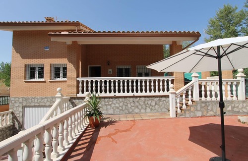 Sesena House | Cenador d Valle TuCasaTemporal