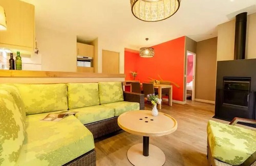 Curcay-sur-Dive House | Center Parcs - Domaine Le Bois aux Daims - 3 Room Cottage 4 People Comfort