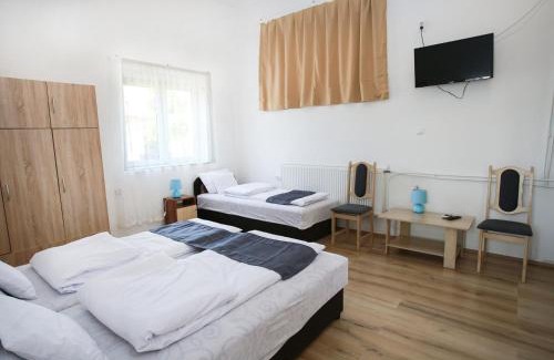 Szentes Bed & Breakfast | Centrál Panzió