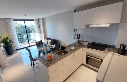 Encarnacion Apartment | Central apartment with pool near the beach in San Jose