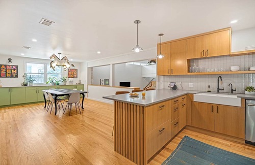 Highland Hills House | Central ATX, Spacious Yard - ACL! - The Library