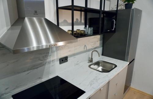 Tirgu Neamt Apartment | Central Charm Apartment