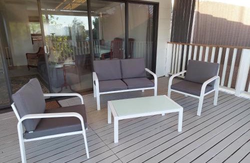 Tumbi Umbi House | Central Coast-Spacious House 5 minutes drive to beach