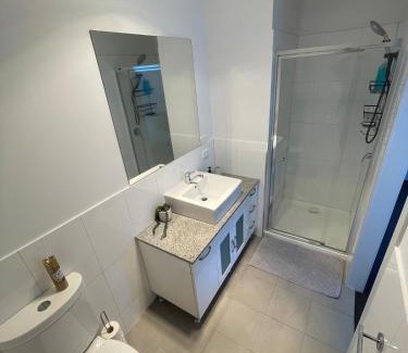 Golden Square House | Central Deluxe Escape