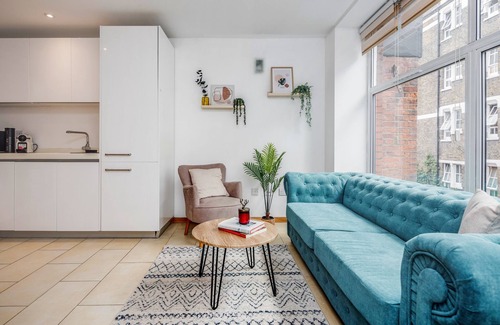 Farringdon Apartment | Central Holborn, lovely and bright apartment for 4, Air-Con