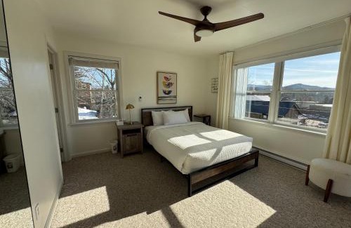 Lake Placid Apartment | Central Lake Placid Mountain Views