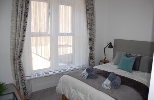 Weston-super-Mare Apartment | Central Living Apartment