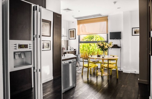 Ratchaprasong Condo | Central Penthouse - Large & Charming
