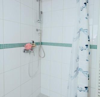 Stellingen Apartment | Central quiet in Hamburg 4P next to zoo
